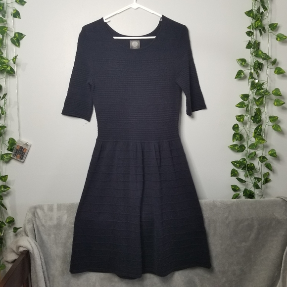 Vince Camuto Knit Fit & Flare Round Neck Small Half Sleeve Navy Blue Dre… - Picture 2 of 11